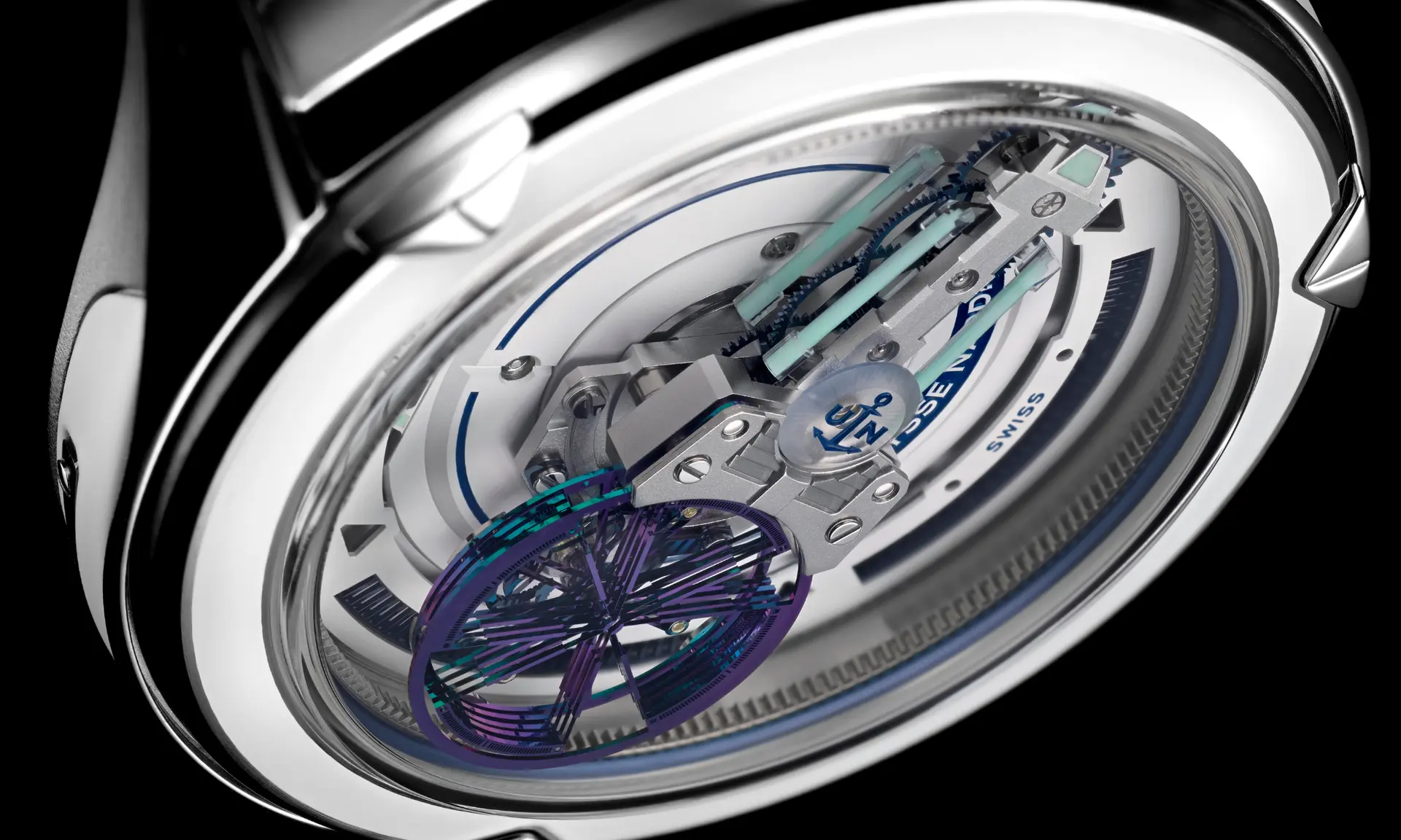 Introduced in 2017, the Grinder Automatic Winding System completely reimagined how an automatic movement