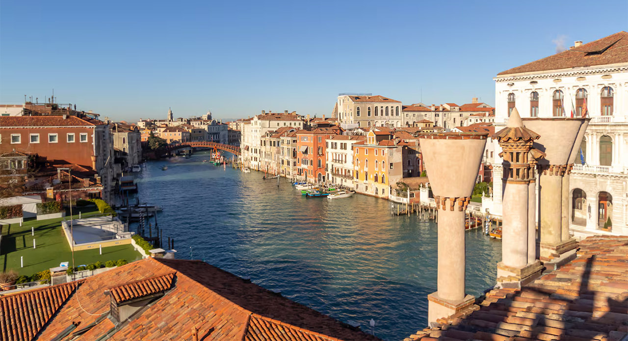 INR 220 Crore Venetian Palace Immortalised by Claude Monet Is Up For Sale