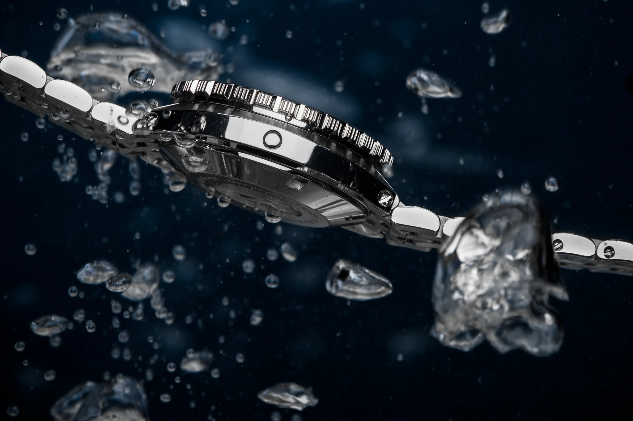 As saturation diving became increasingly common in commercial operations