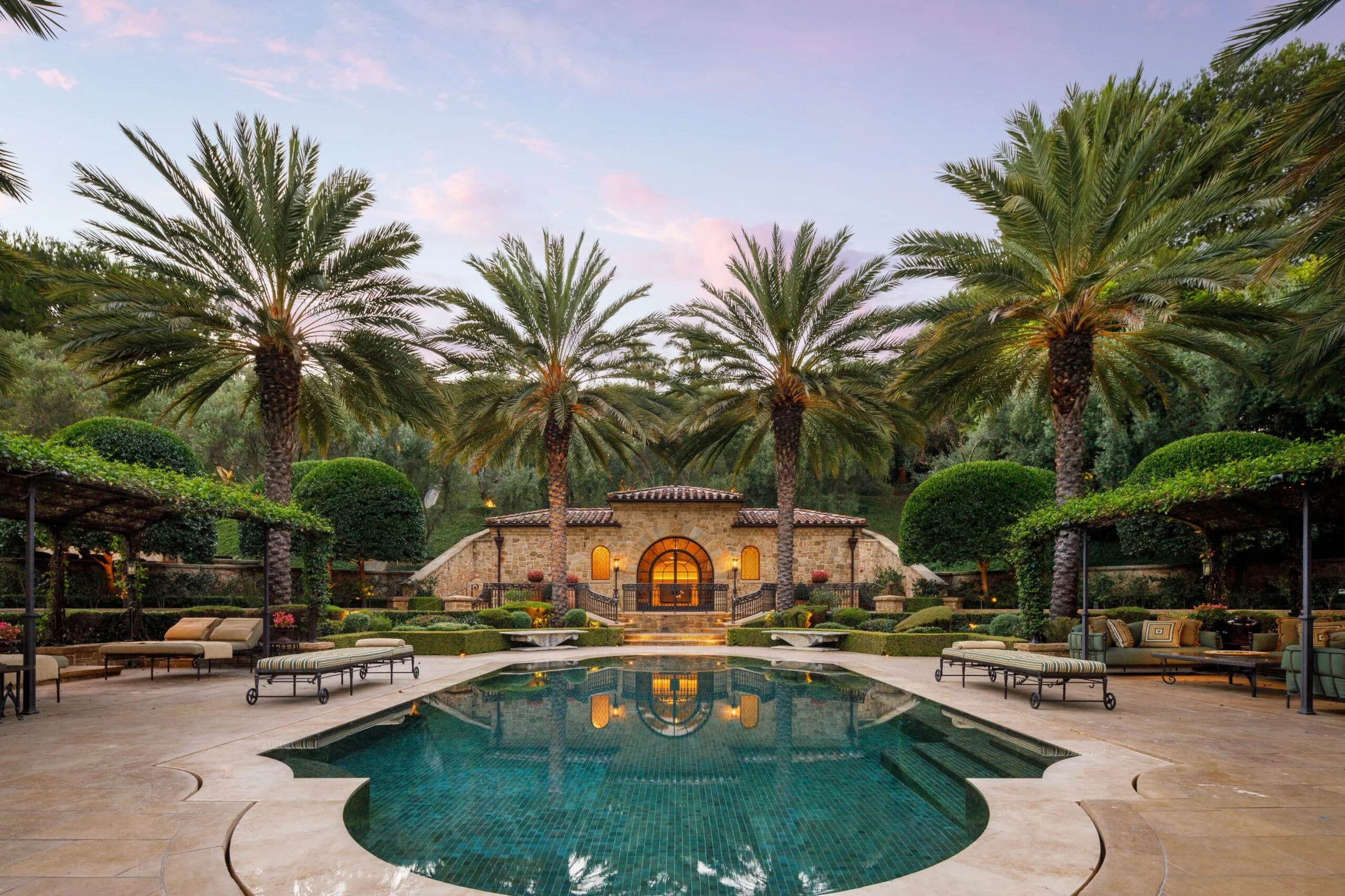 These properties occupy places that can never be replicated, whether overlooking Hyde Park,
