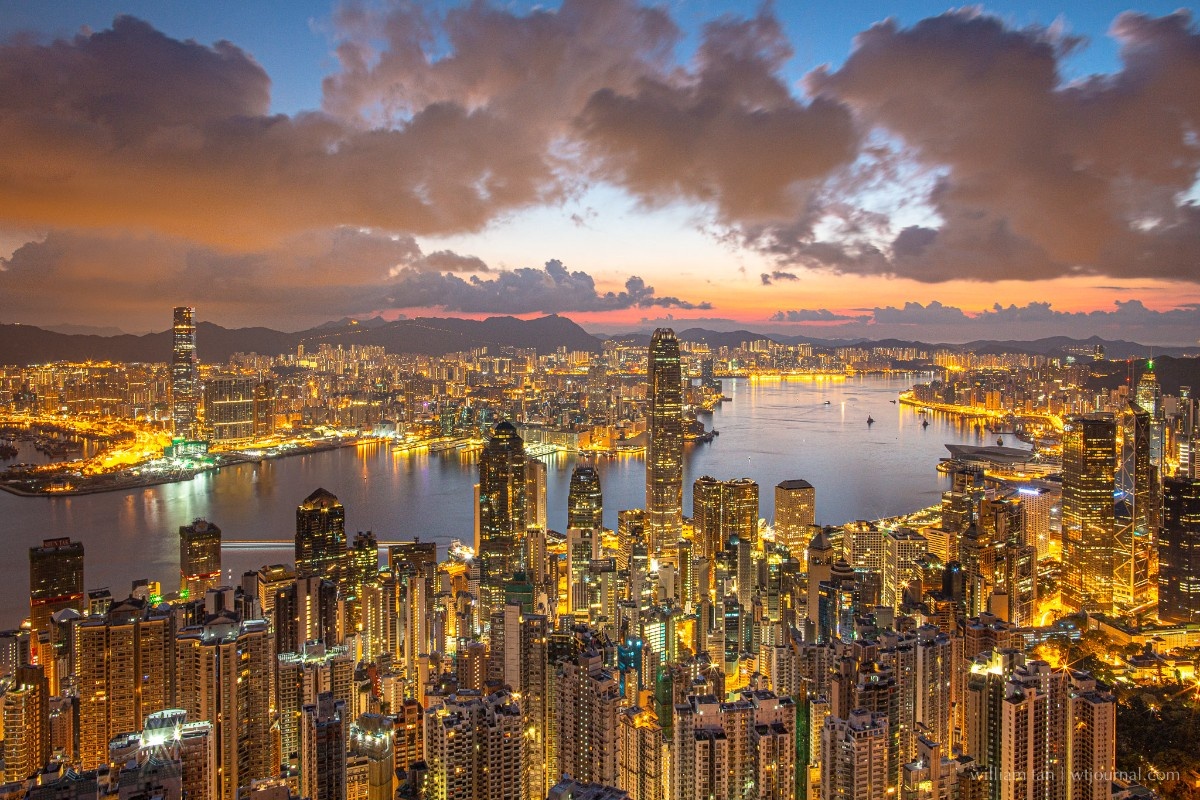 Scorpio values privacy above publicity. Perched high above Hong Kong, The Peak offers extraordinary mansions hidden behind gates, surrounded by lush greenery and commanding spectacular harbour views. Exclusive, discreet and immensely desirable.