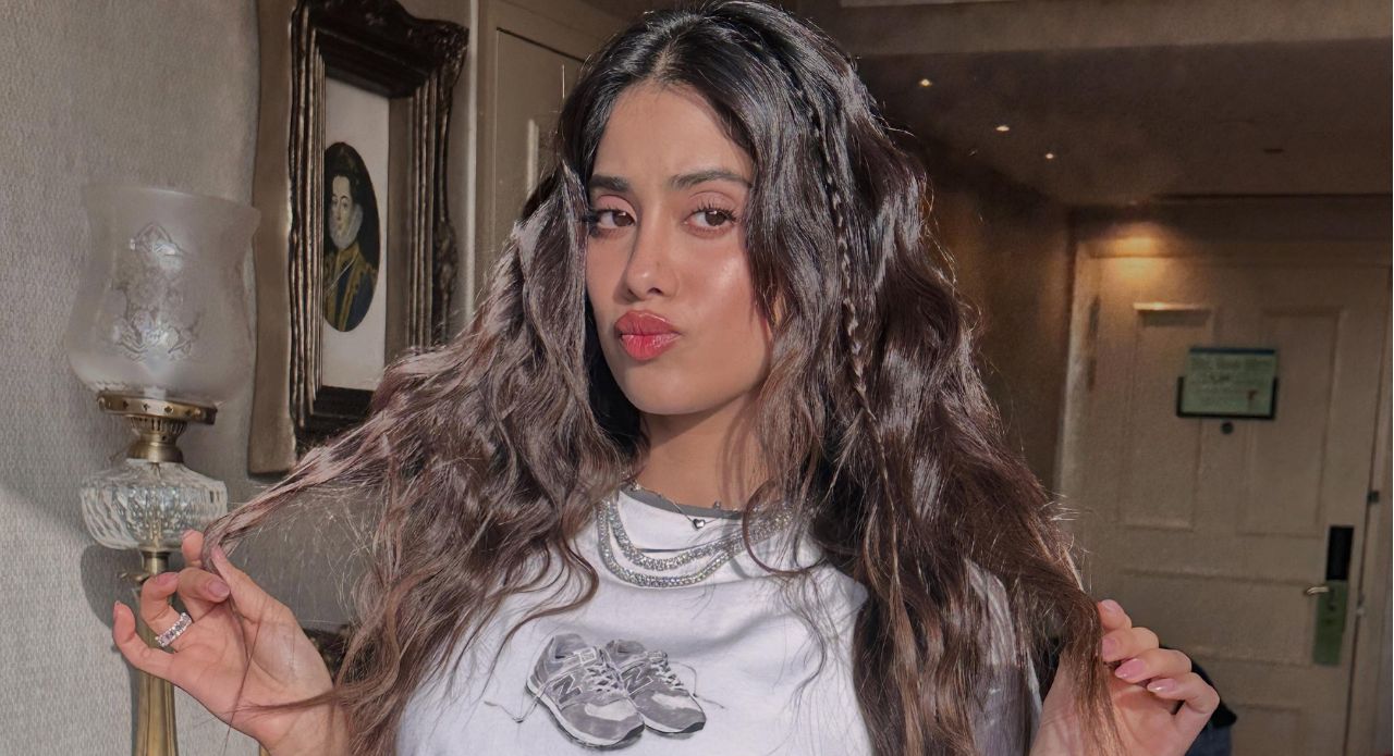 Inside Janhvi Kapoor’s INR 65 Cr Mumbai Duplex, Where Cinema Lives On