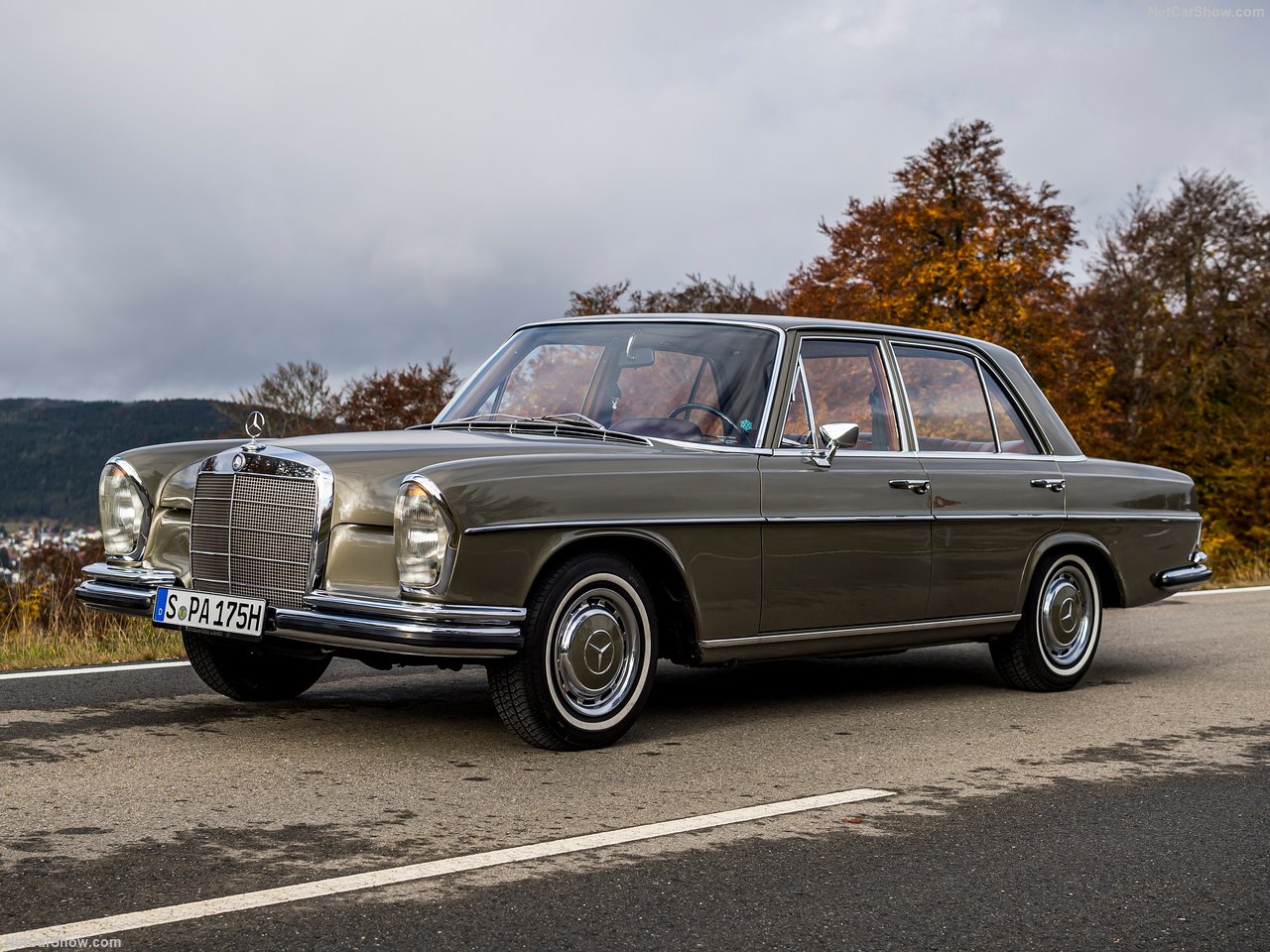 The Mercedes Benz 250 SE in Octopussy may not have the outrageousness of some of the other cars