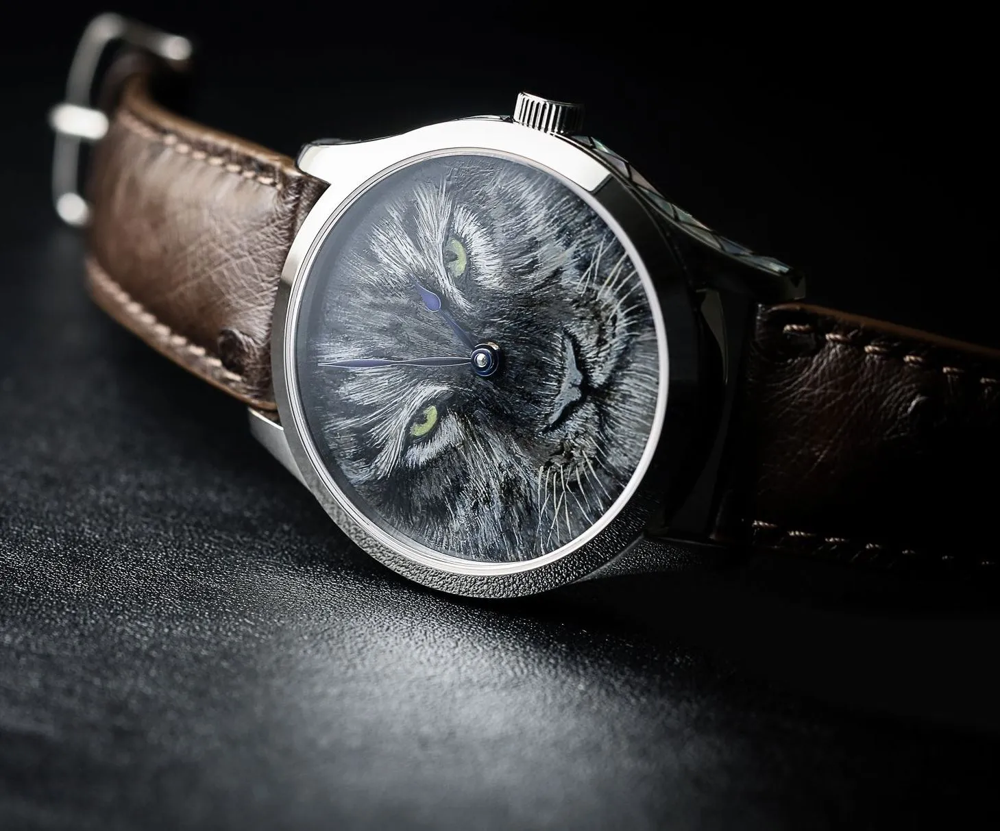 MOI Watch occupies a rather different corner of Korean independent watchmaking. Founded by Han Moi Kim