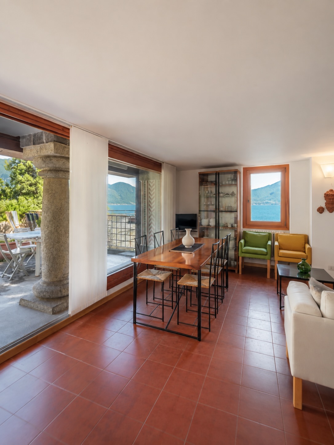 hile the estate has been divided into a collection of private apartments.