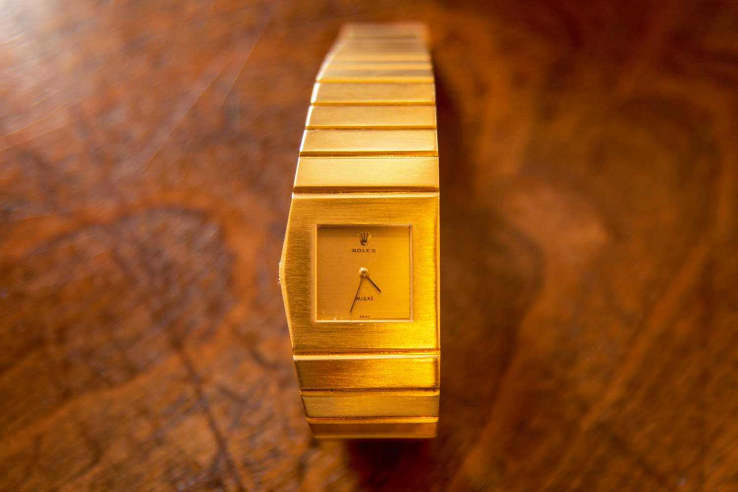 If the Tru Beat was an experiment in mechanics, the King Midas was an exercise in design excess