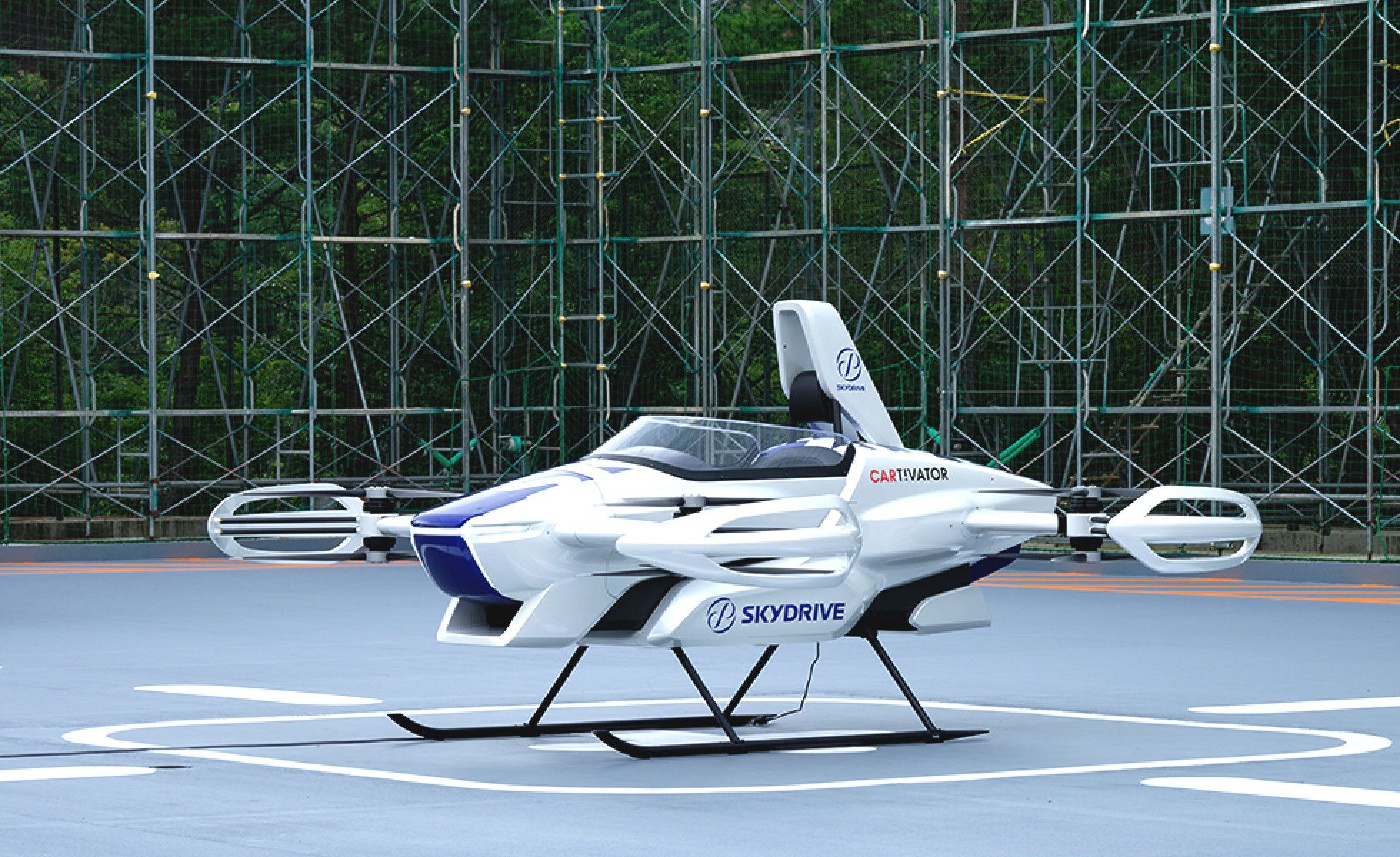 Japan's SkyDrive took a distinctly compact approach with the SD 03