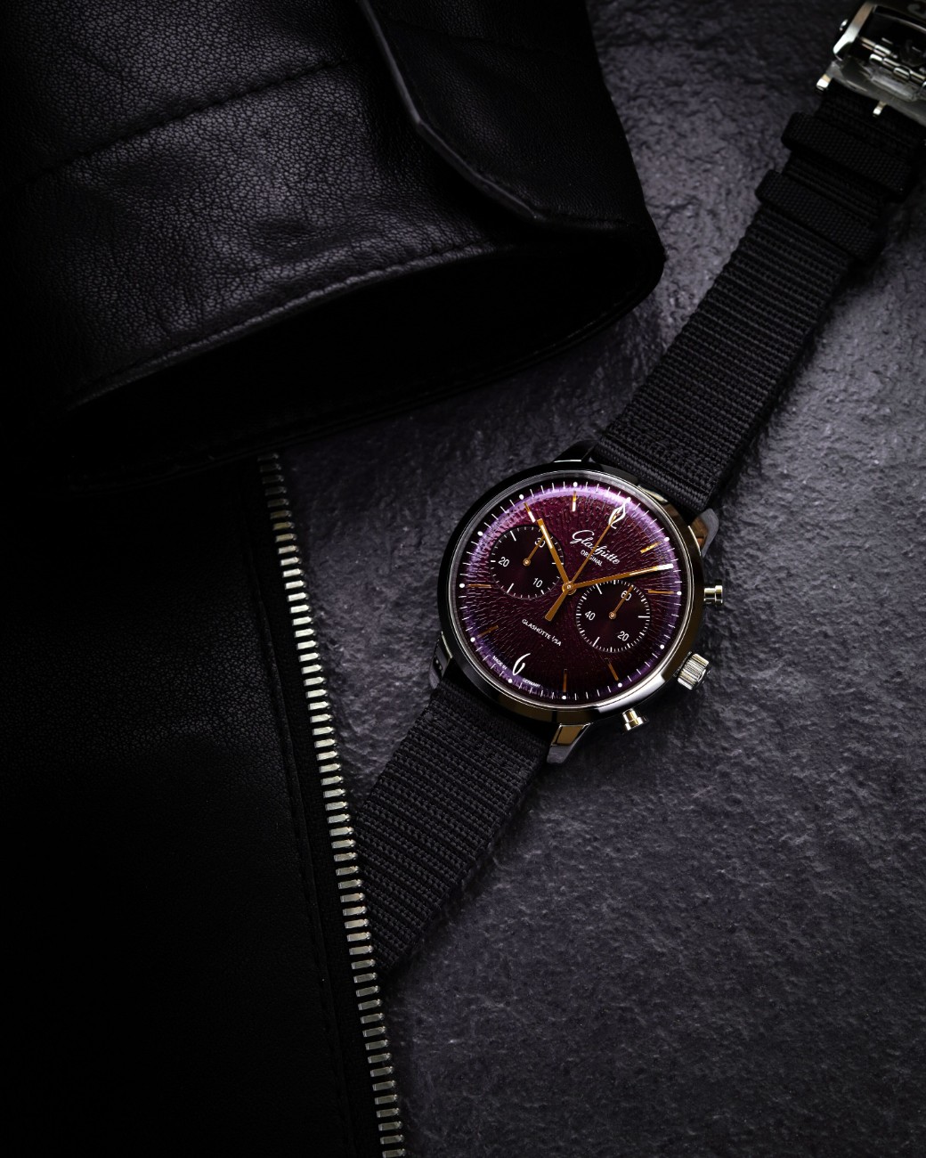 The Glashütte Original Sixties Chronograph Annual Edition 2026 takes the purple dial trend somewhere