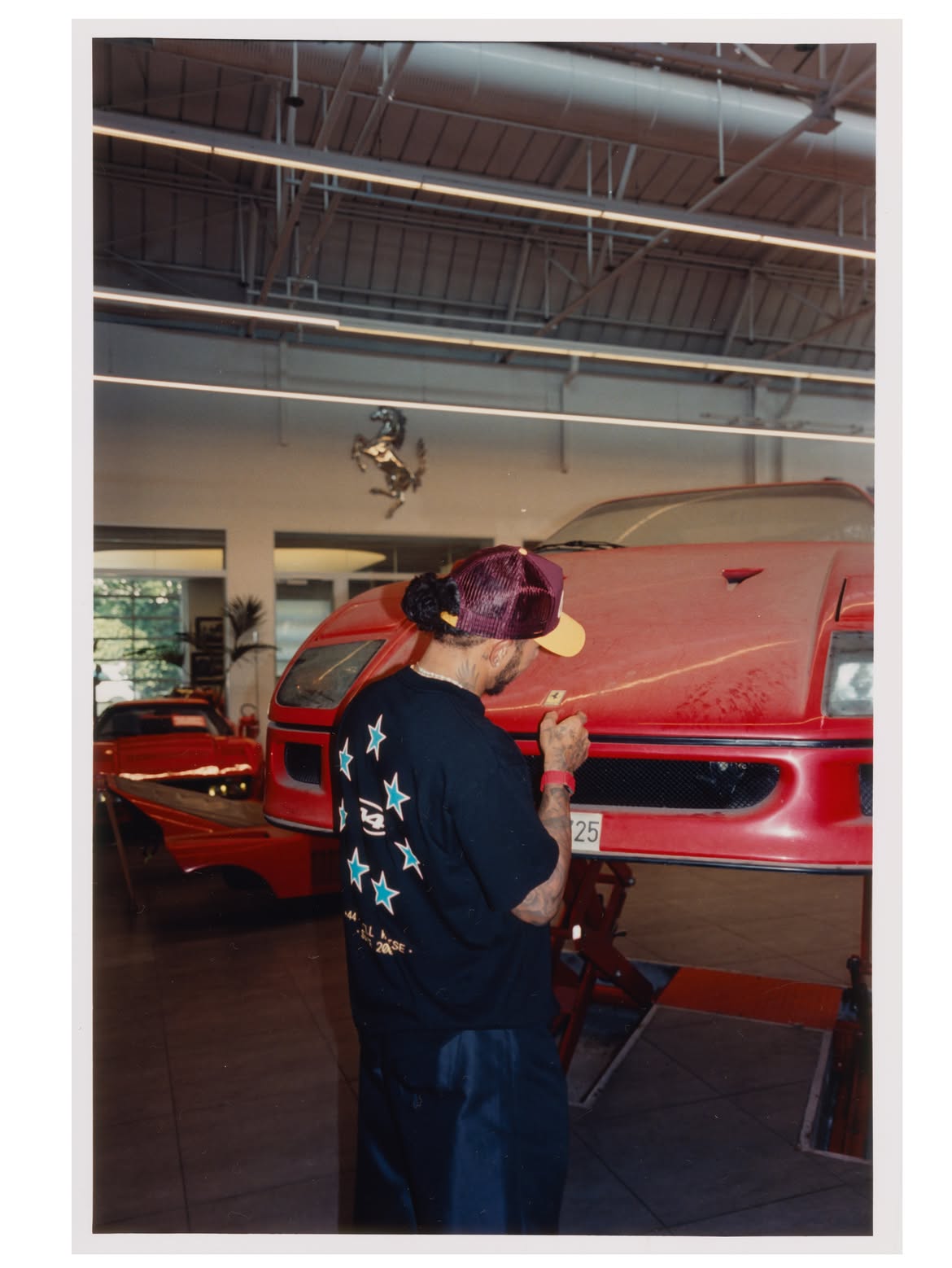 The result was extraordinary for its era. The F40 could accelerate from 0 to 100km/h in around 4.1 seconds