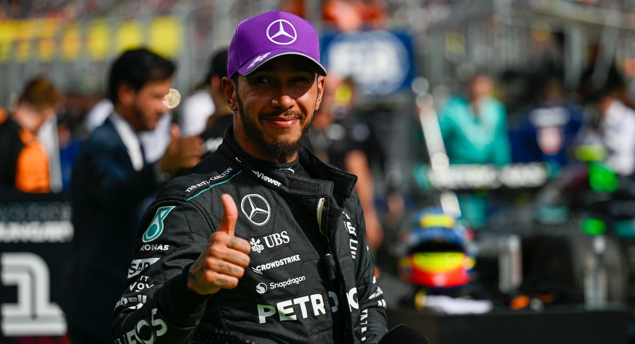 Lewis Hamilton Finds His Long-Lost Ferrari F40 Three Decades Later