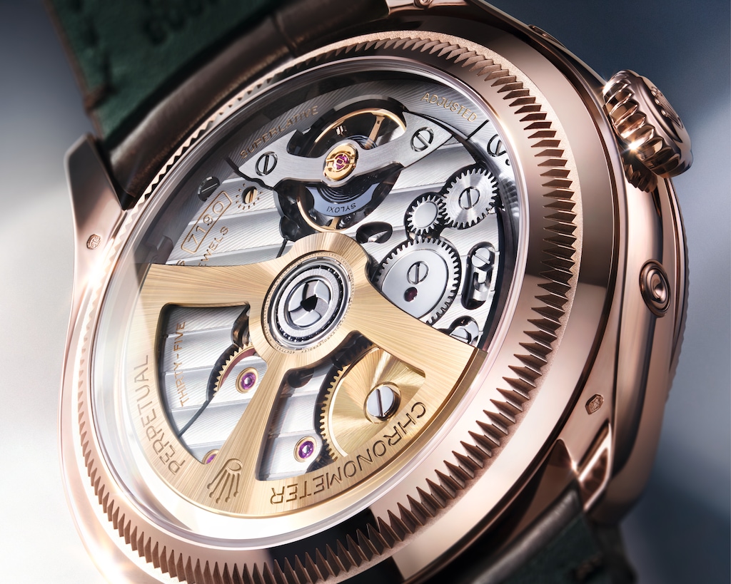 Calibre 7190 also incorporates the Dynapulse escapement, first introduced with calibre 7135