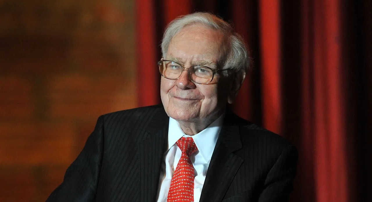 As Warren Buffett Steps Away From Berkshire Hathaway, Inside His Quiet Omaha Home