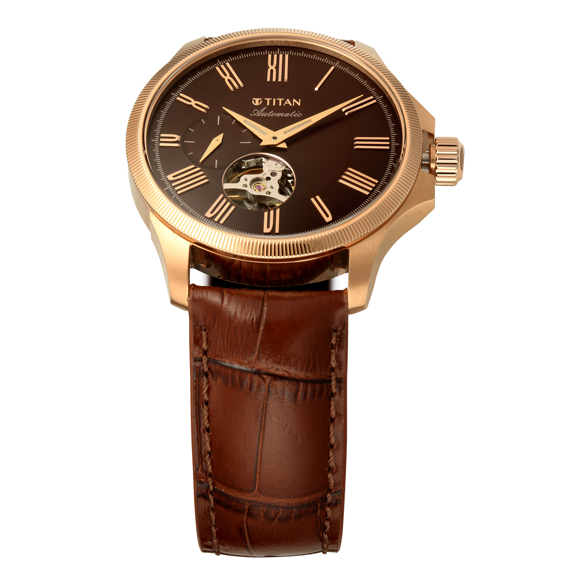 Atrium rounds out the series with an offset seconds sub-dial, a knurled bezel