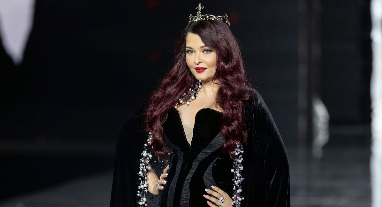Aishwarya Rai Bachchan Brings Velvet and Crystals to L’Oréal Paris Le Défilé 2026