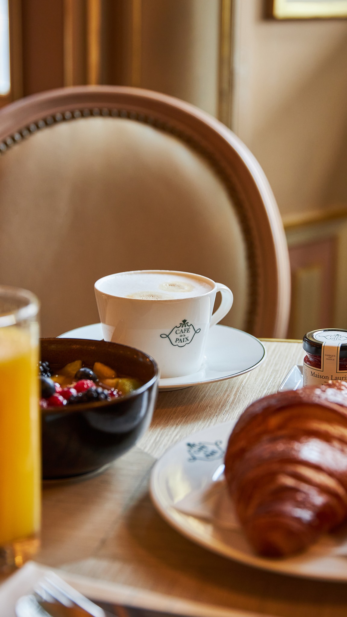 Sitting directly across from the historic Paris Opera House, this 19th-century institution charges