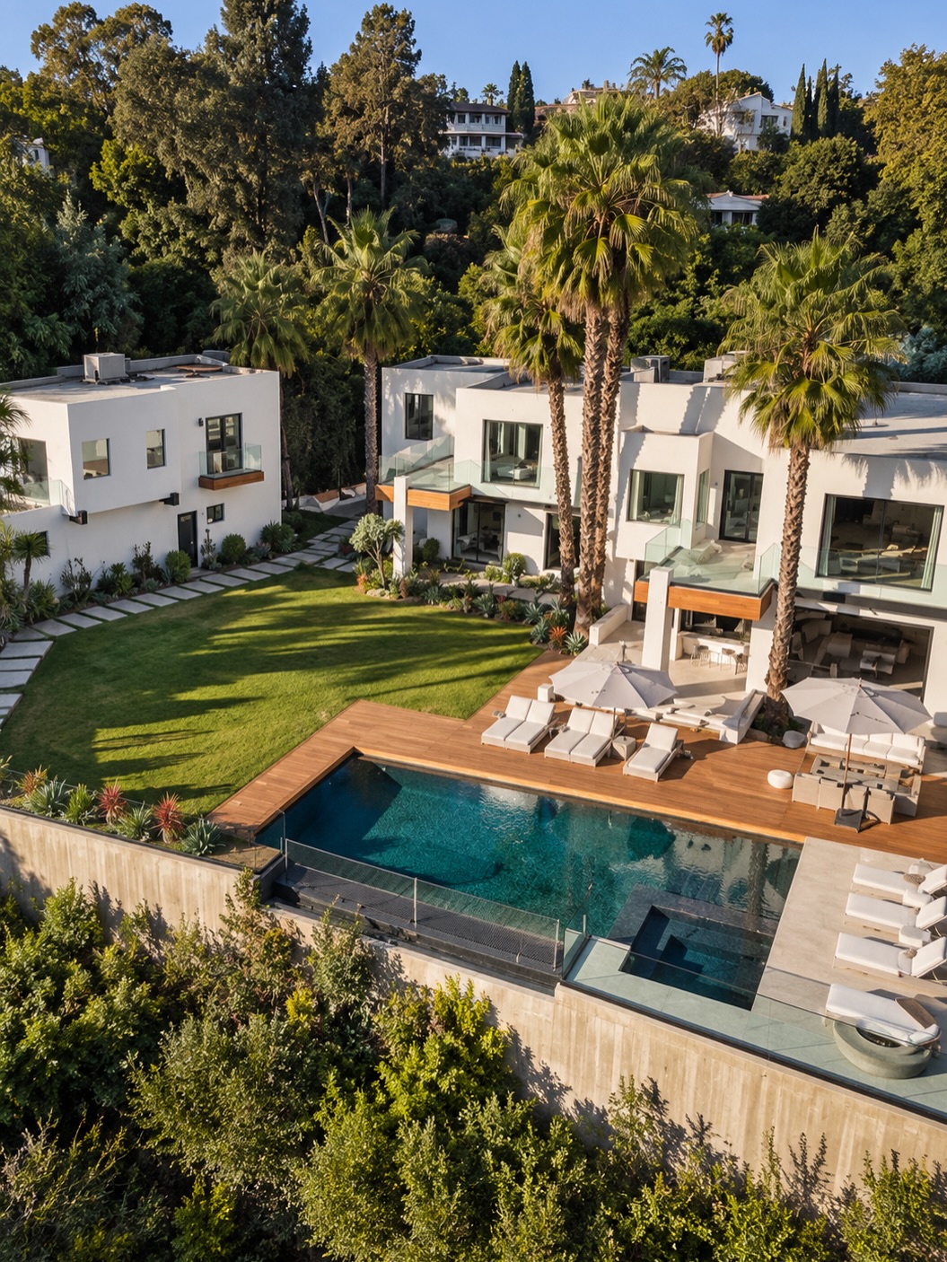 Built in 2005 and occupying a discreet half-acre in one of Los Angeles's