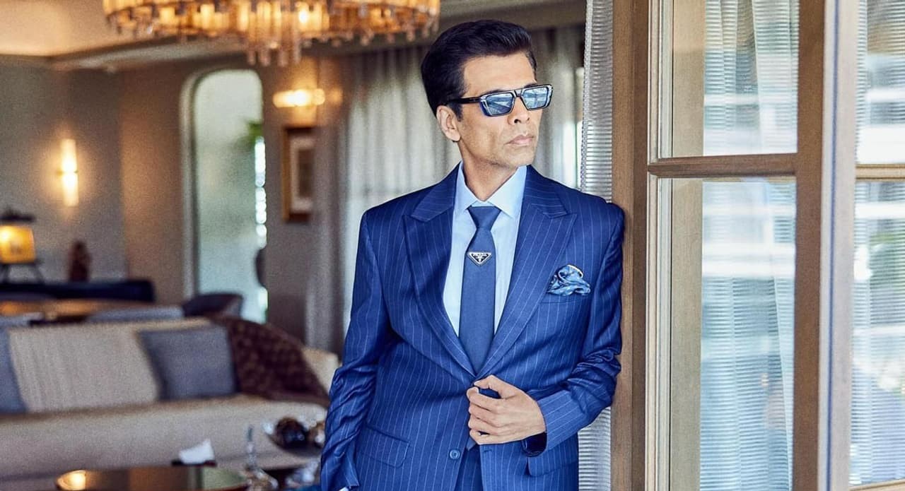 Step inside Karan Johar’s reported ₹30 to ₹32 crore Bandra penthouse, an 8,000 square foot duplex shaped by Gauri Khan’s design sensibility, featuring statement furnishings, a lush wraparound terrace, a dedicated designer wardrobe and panoramic views of Mumbai