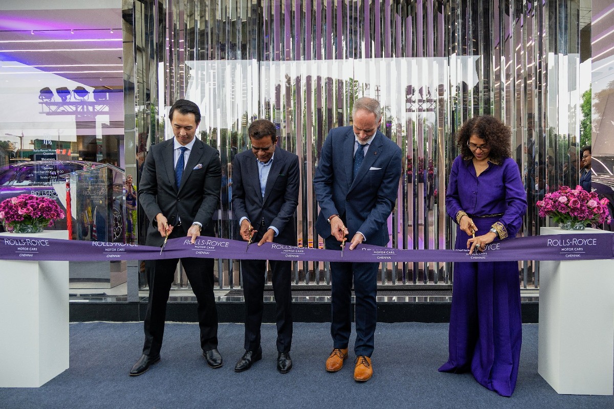 The new showroom is not a first foray into the city but rather a considerable evolution of an existing one
