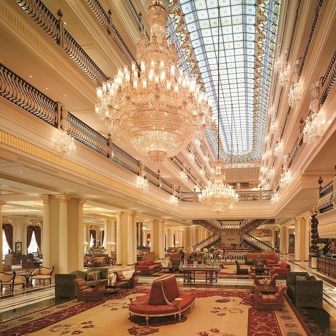 Palatial is the only word that fits. Set on Türkiye’s Mediterranean coast, the Titanic Mardan Palace Palatial is the only word that fits. Set on Türkiye’s Mediterranean coast, the Titanic Mardan Palace