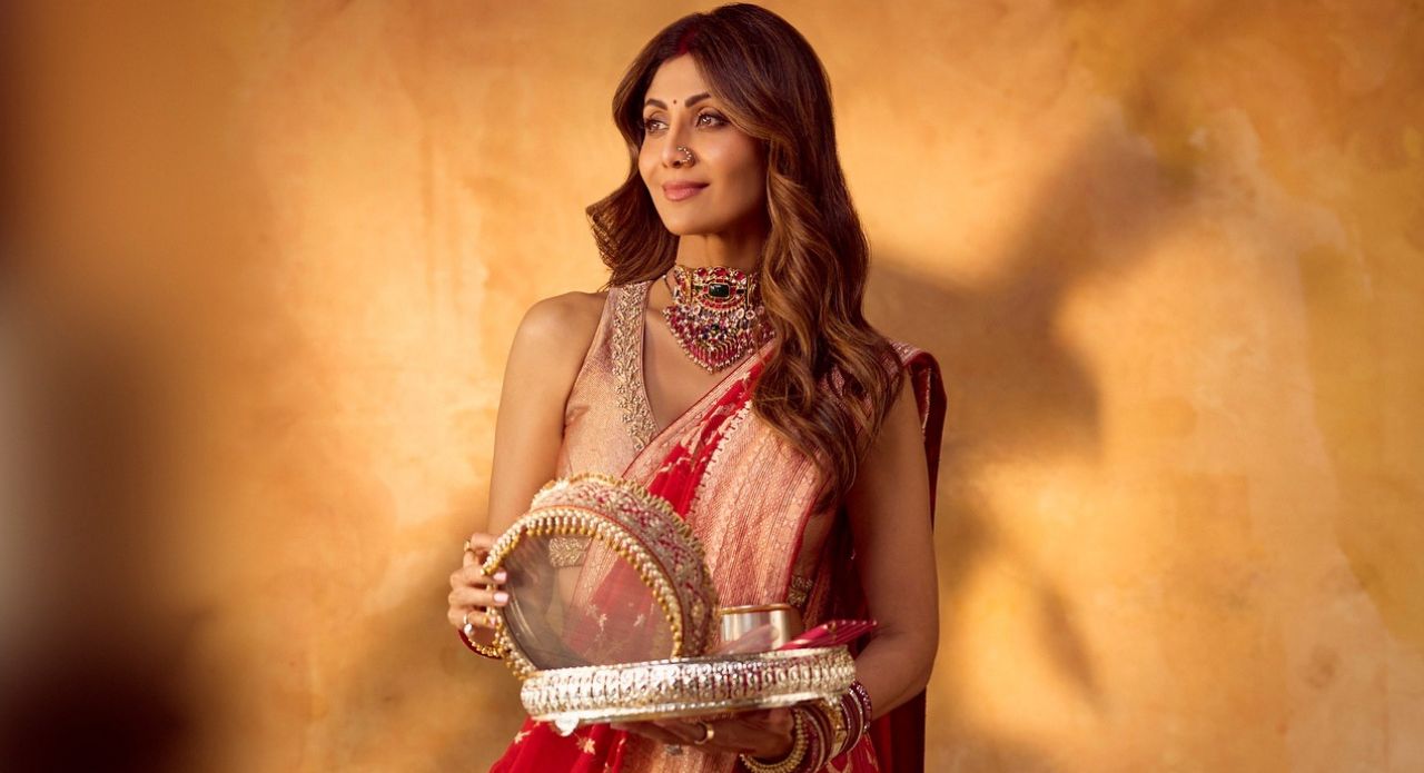 Solah Shringar for Karwa Chauth: The Meaning Behind 16 Traditional Adornments