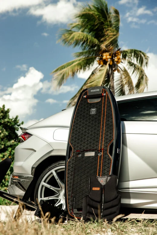 The BRABUS x Awake SHADOW CARVE represents an interesting evolution in luxury marine recreation.