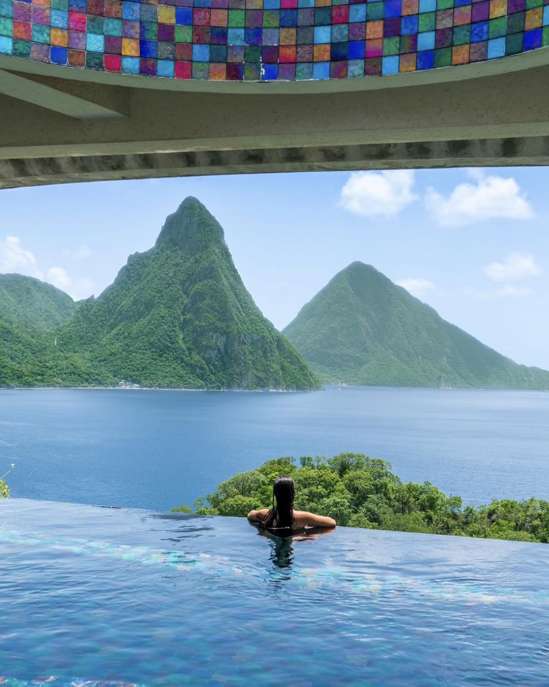 At Jade Mountain in St. Lucia, the swimming pool is not simply an additional luxury.